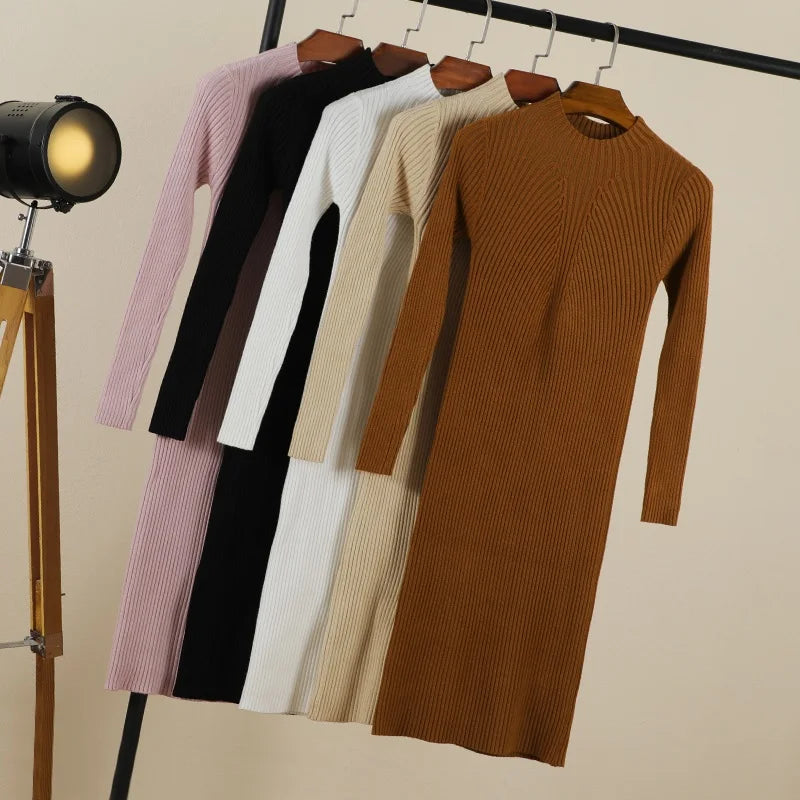 "Robe Mi-Longue Cintrée"