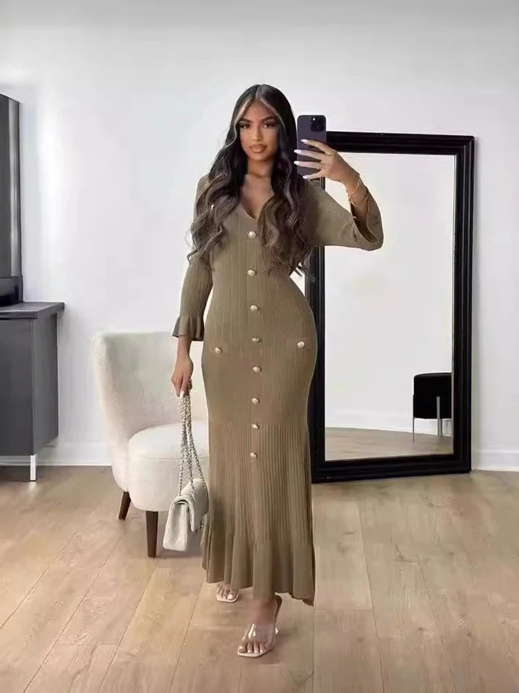 "Robe Longue Elégante tricotée en Col V"