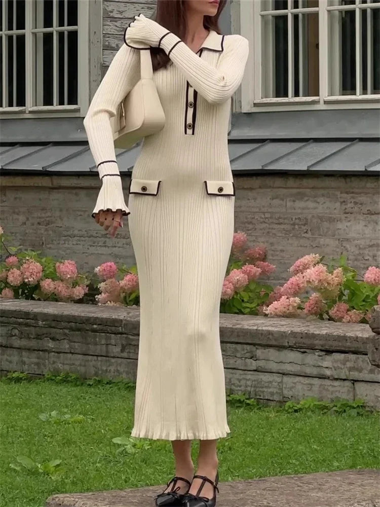 "Robe Longue Tricotée Réédition 2023"