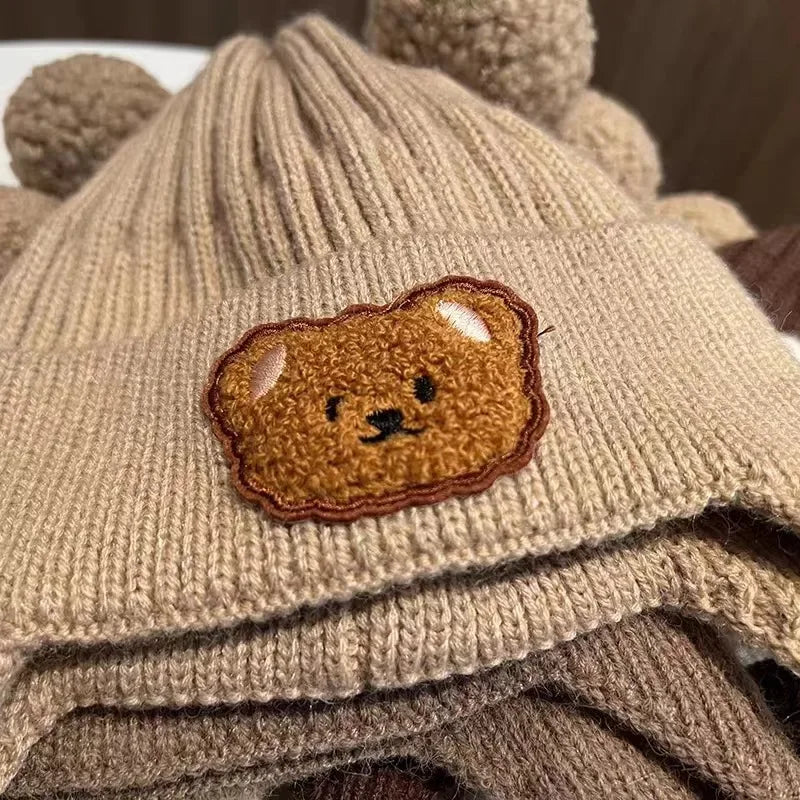 "Bonnet en Laine Tricoté pour Bébé"