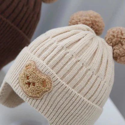 "Bonnet en Laine Tricoté pour Bébé"